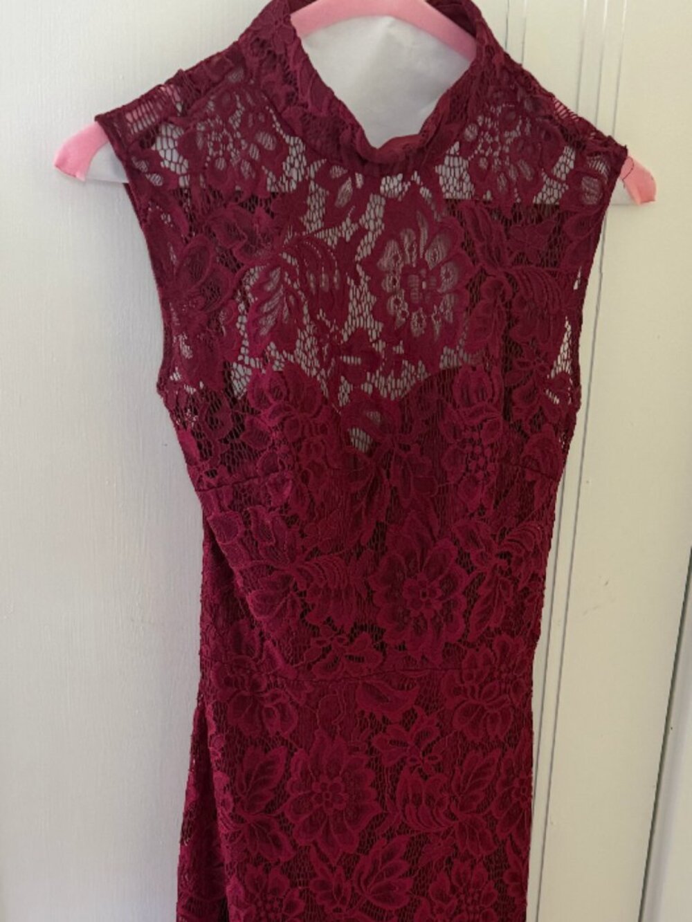 Betsy & Adam Burgundy Lace Open Back Gown Sz 4